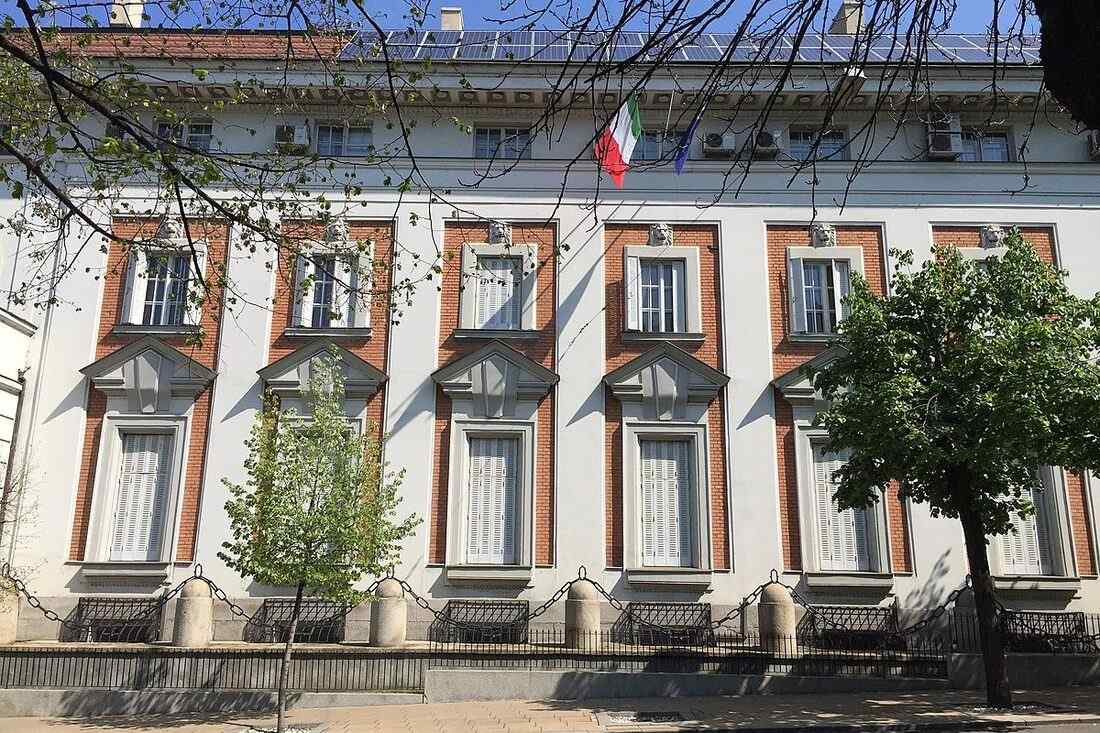 selidba-ambasade-italije